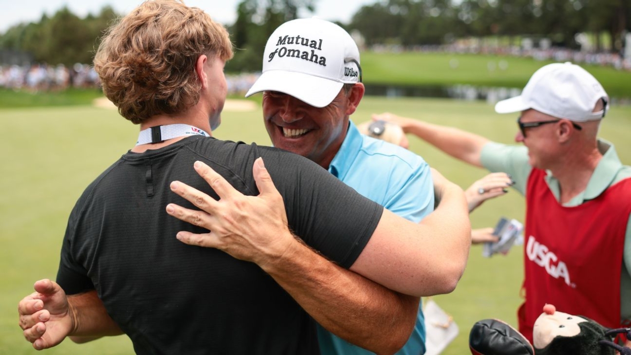 Harrington outlasts Cink, wins U.S. Senior Open by one shot 1 | ASL