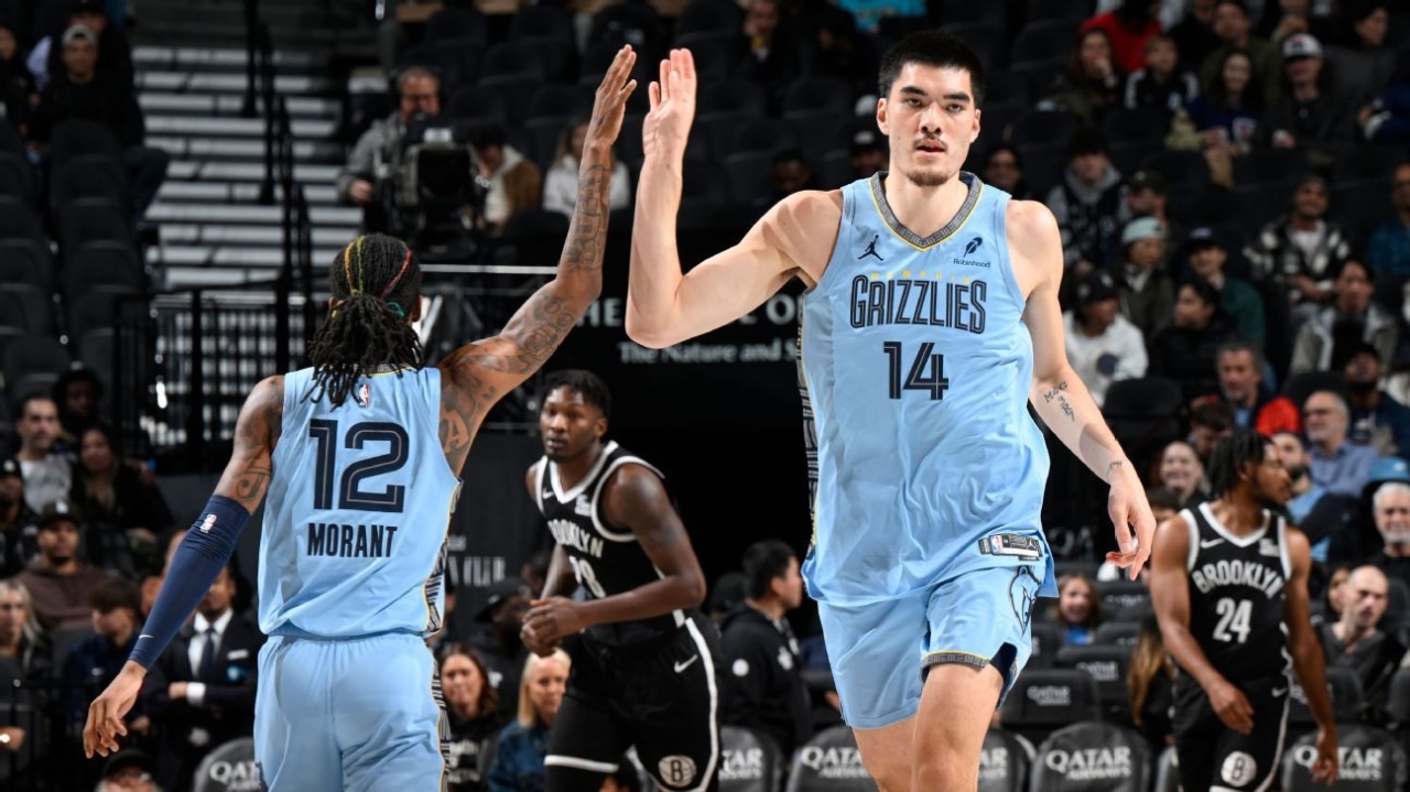 Grizzlies' Edey has ankle surgery, could miss start of season 1 | ASL