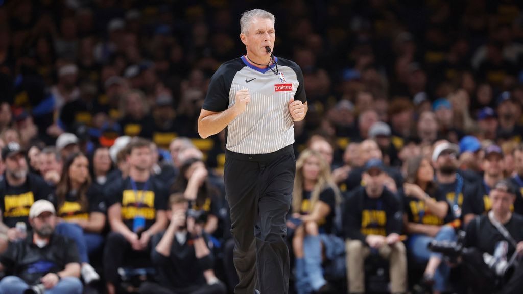 Scott Foster leads 12 referees selected to work NBA Finals 1 | ASL