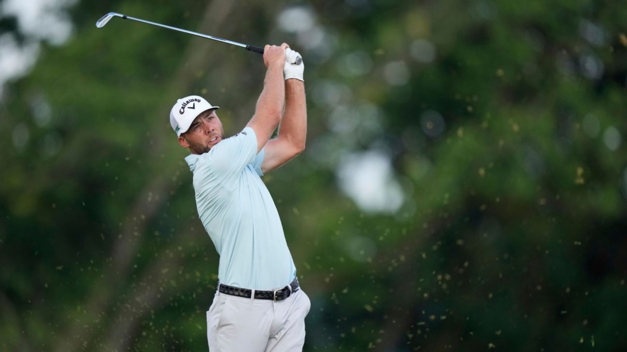Sam Burns holds steady, up 1 shot on Adam Scott at U.S. Open 1 | ASL