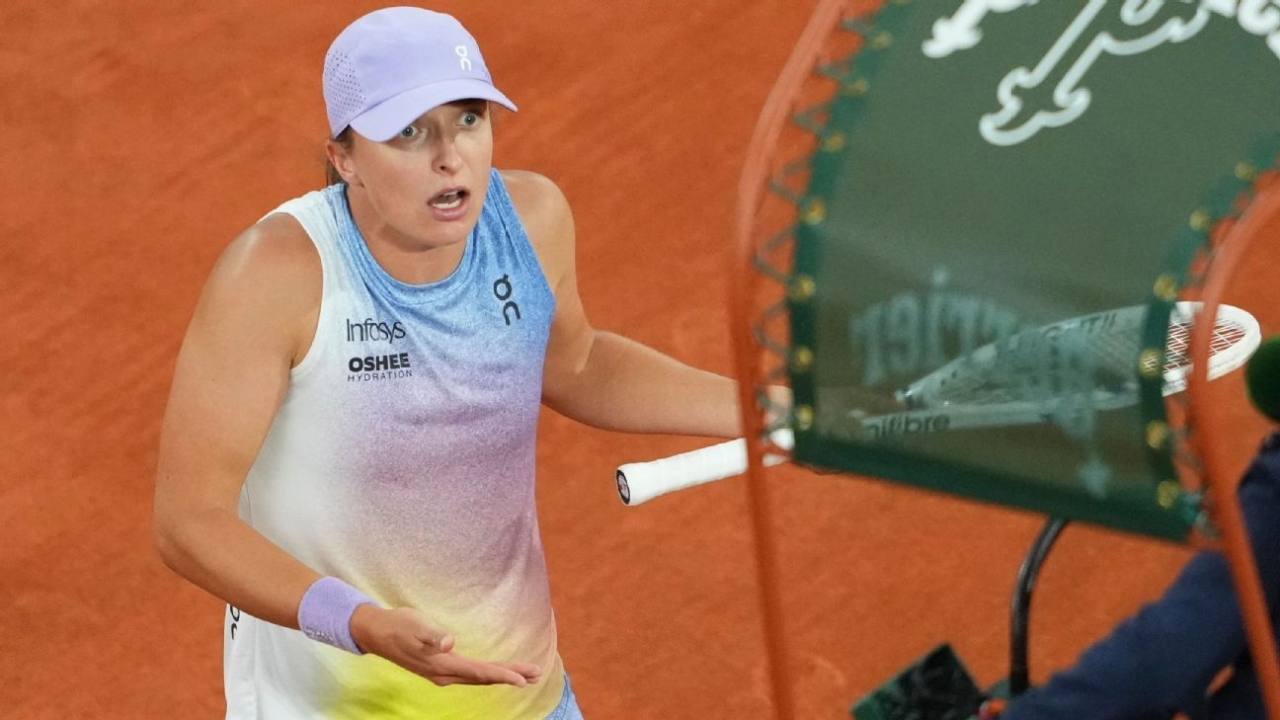 Iga Swiatek again slams tennis calendar as 'too intense' 1 | ASL