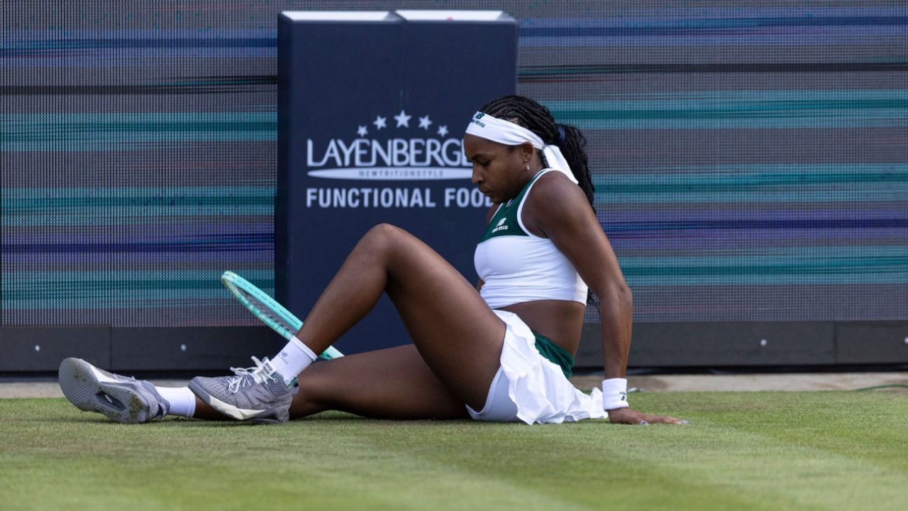 Coco Gauff loses first match since French Open title 1 | ASL