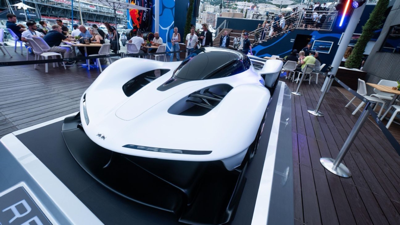 Feel F1 performance for yourself: Take home Red Bull's RB17 for $6.7m 1 | ASL