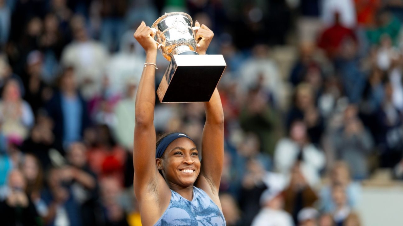 Sports world reacts to Coco Gauff's French Open title 1 | ASL