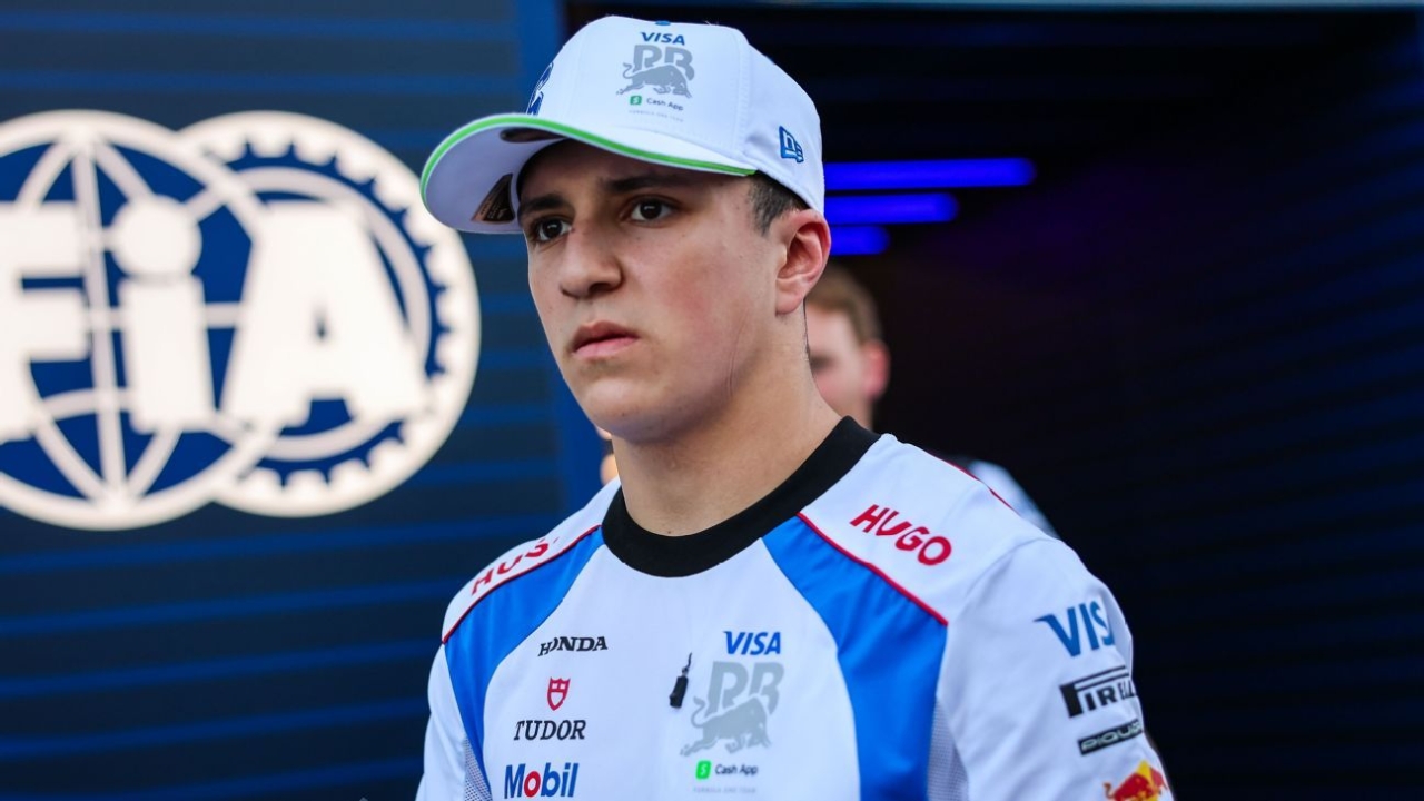 Canadian GP: Isack Hadjar given three-place grid penalty for 'destroying' Carlos Sainz' race 1 | ASL