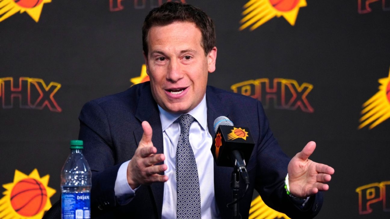 Suns owner Mat Ishbia says lawsuits facing team are 'money grab' 1