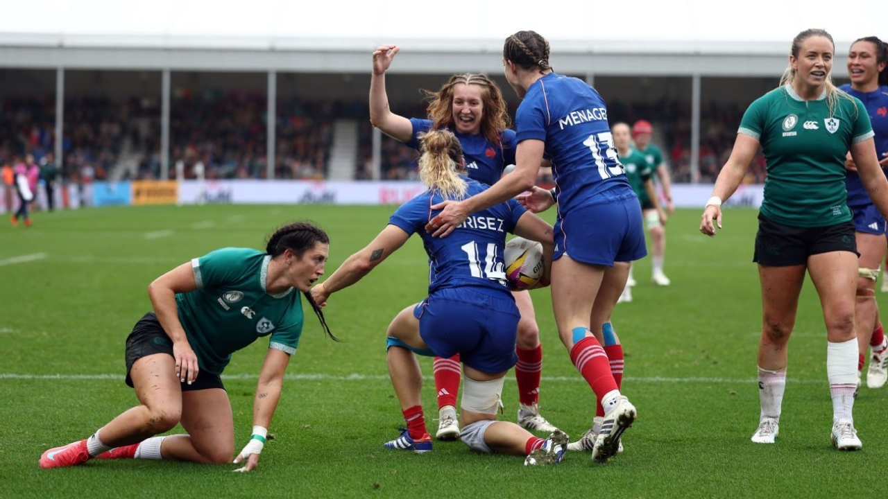 Women's Rugby World Cup: France seal semifinal place with dramatic comeback 1