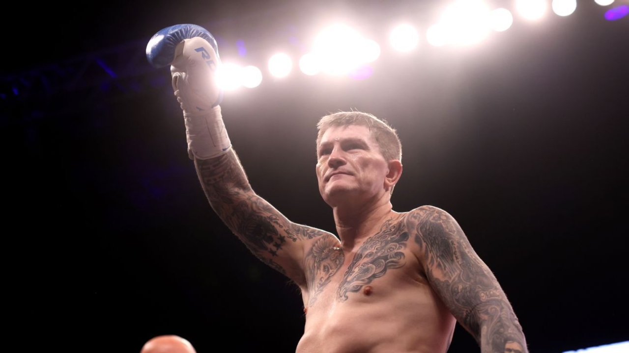 Former boxing world champion Ricky Hatton dies at 46 1