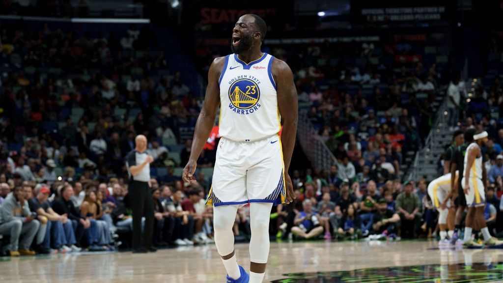 Draymond Green confronts fan over 'Angel Reese' chant 1