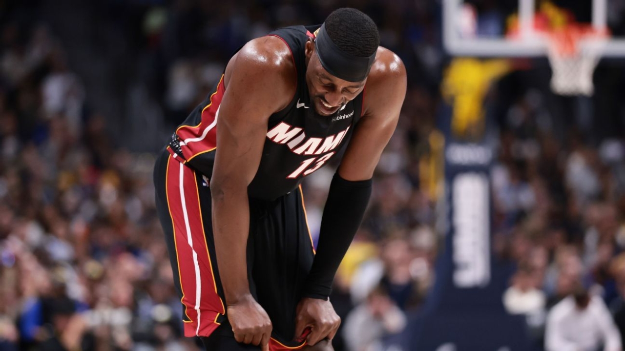 Heat's Adebayo hobbled by foot pain, exits early vs. Nuggets 1