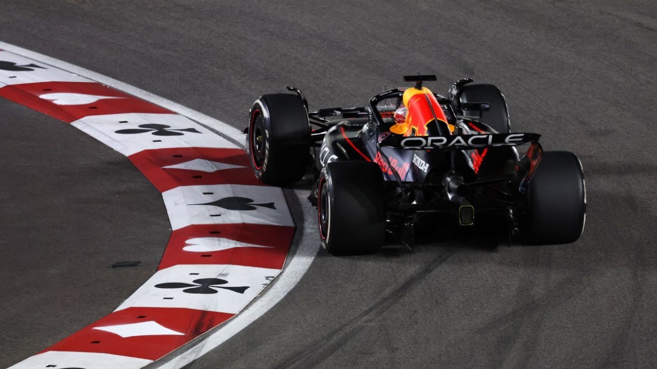 Verstappen wins in Las Vegas, cuts Norris moves closer to F1 title 1