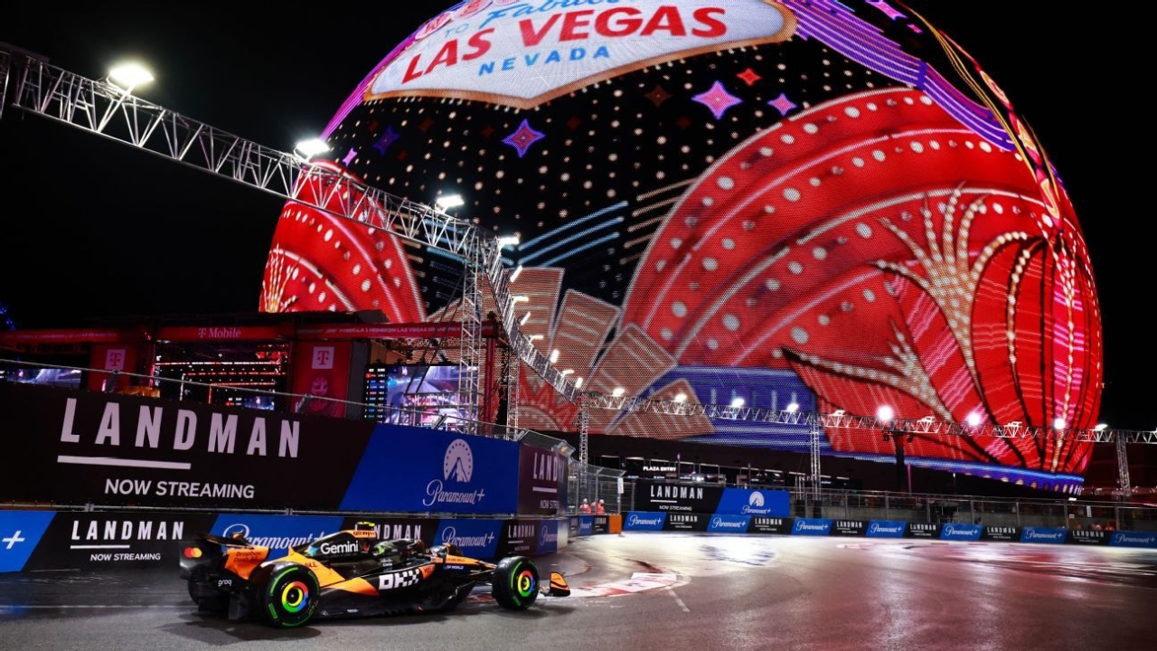 Las Vegas GP: Norris beats Verstappen to pole in wet qualifying 1