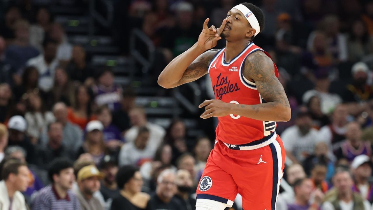 Clippers' Bradley Beal needs season-ending hip surgery, agent says 1