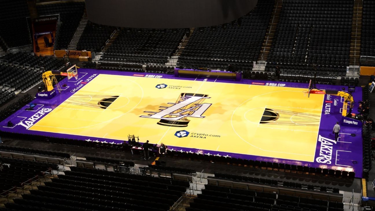 Lakers to use usual court for NBA Cup after slipping issues 1