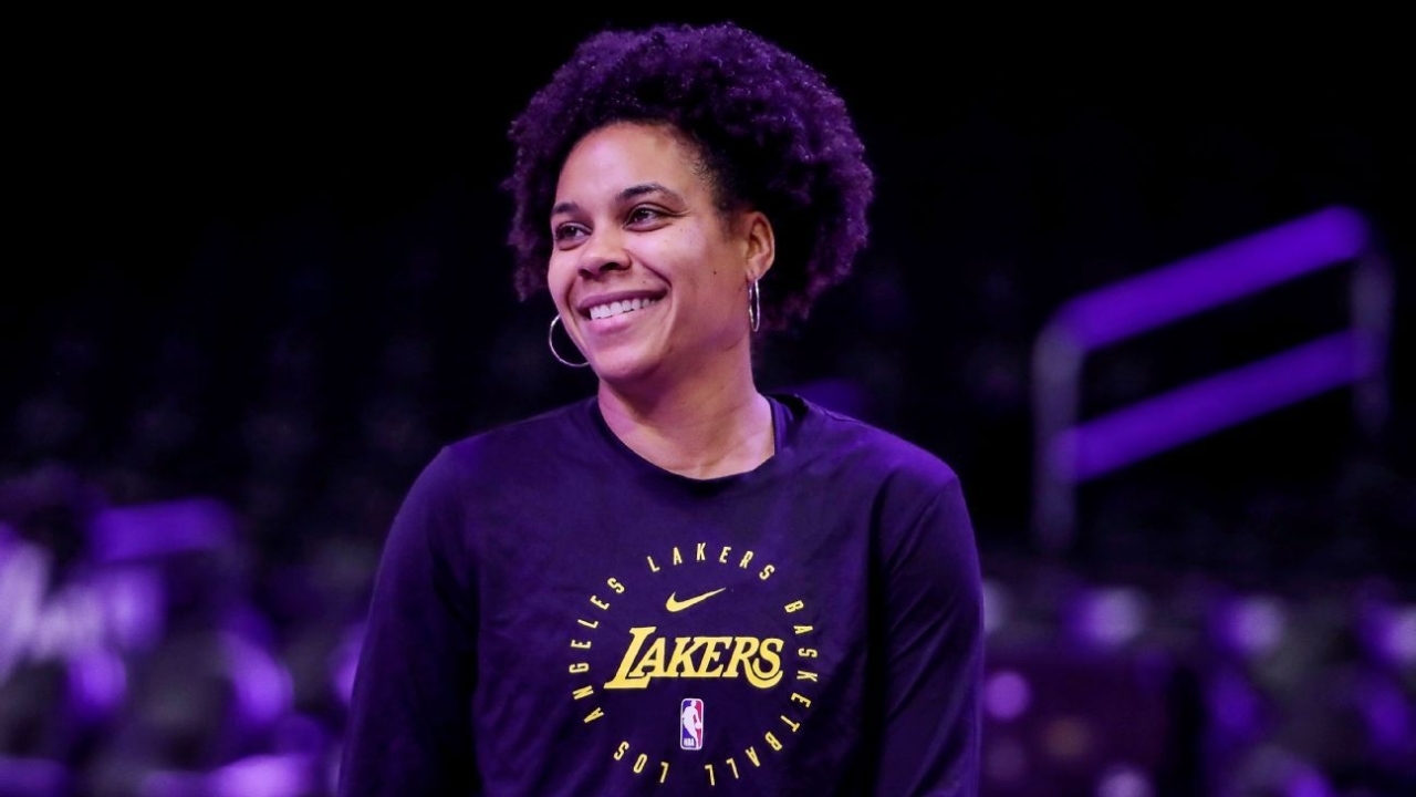 Lindsey Harding and a remarkable road to the Lakers' bench 1