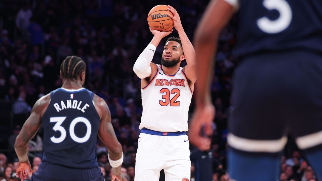 Karl-Anthony Towns 'still stunned' by trade as Knicks rout Wolves 1