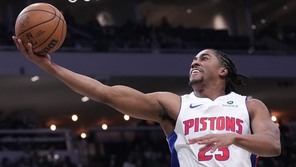 Jaden Ivey makes season debut; Pistons extend winning streak 1