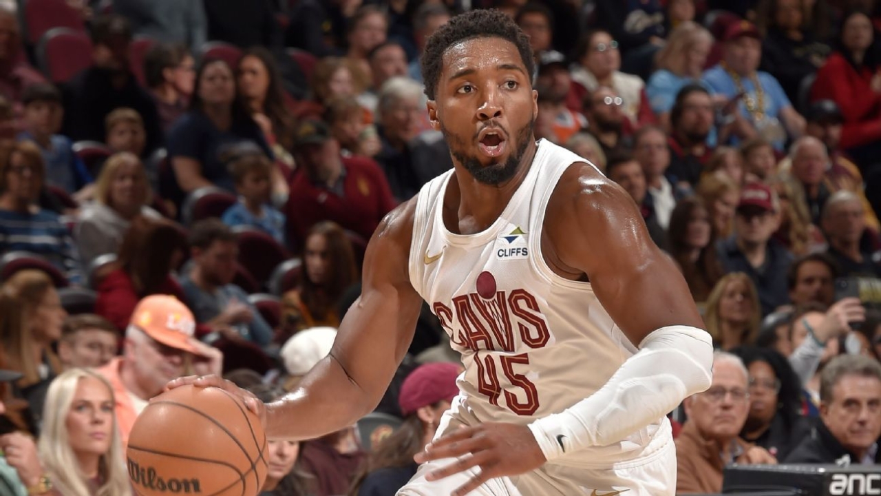 Fantasy insights on Donovan Mitchell, Reed Sheppard, Shaedon Sharpe and rising stars around the NBA 1