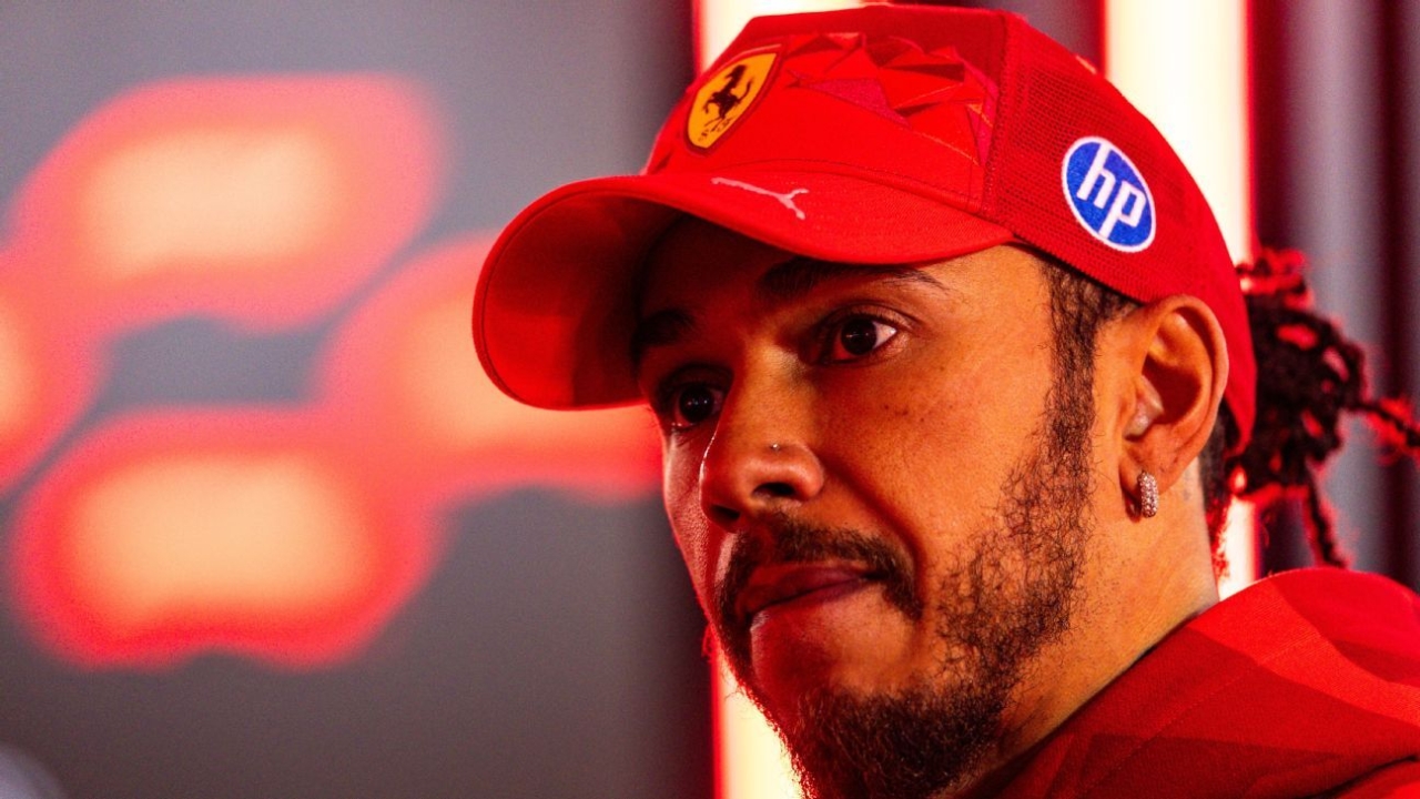 Lewis Hamilton urged to 'calm down' by Ferrari boss Fred Vasseur 1