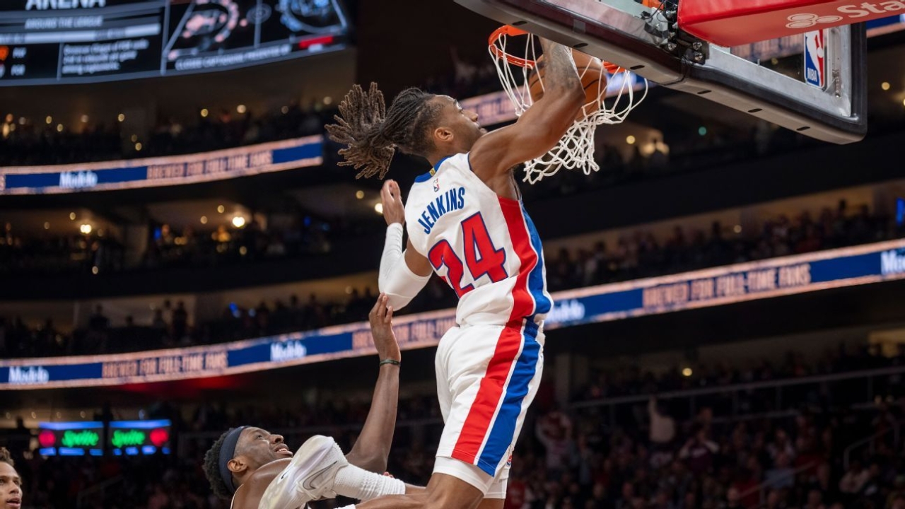 Risers and fallers: November to remember for Daniss Jenkins, Kon Knueppel 1