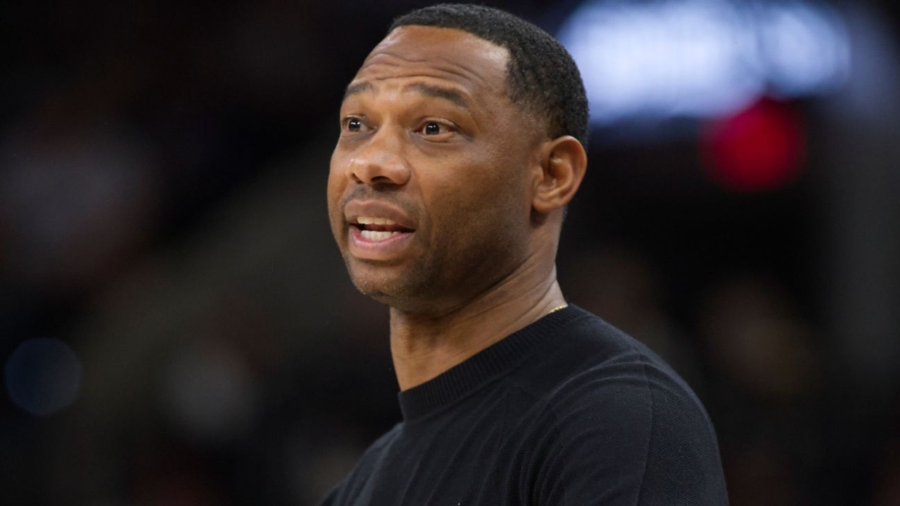 Pelicans fire coach Willie Green amid 2-10 start 2