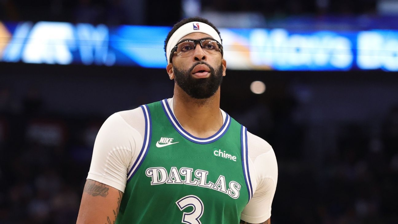 Mavericks' Anthony Davis out at least another 7-10 days 1