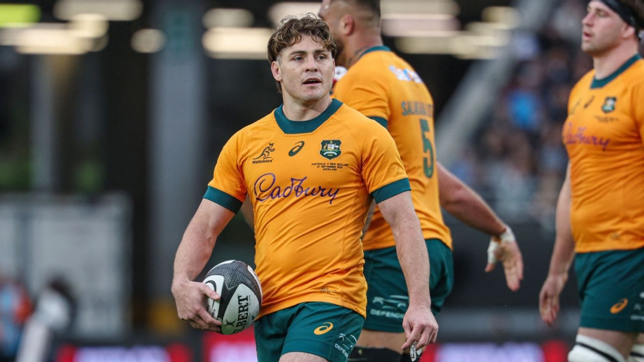 JOC back as Schmidt shuffles Wallabies deck for Ireland 1