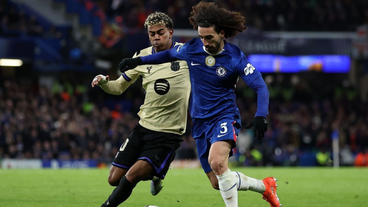 Lamine Yamal must 'forget' Marc Cucurella battle - Barcelona's Flick 1