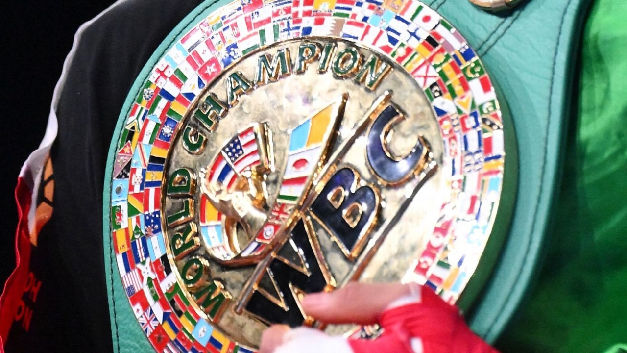 WBC standing firm against women fighting 3-minute rounds 1