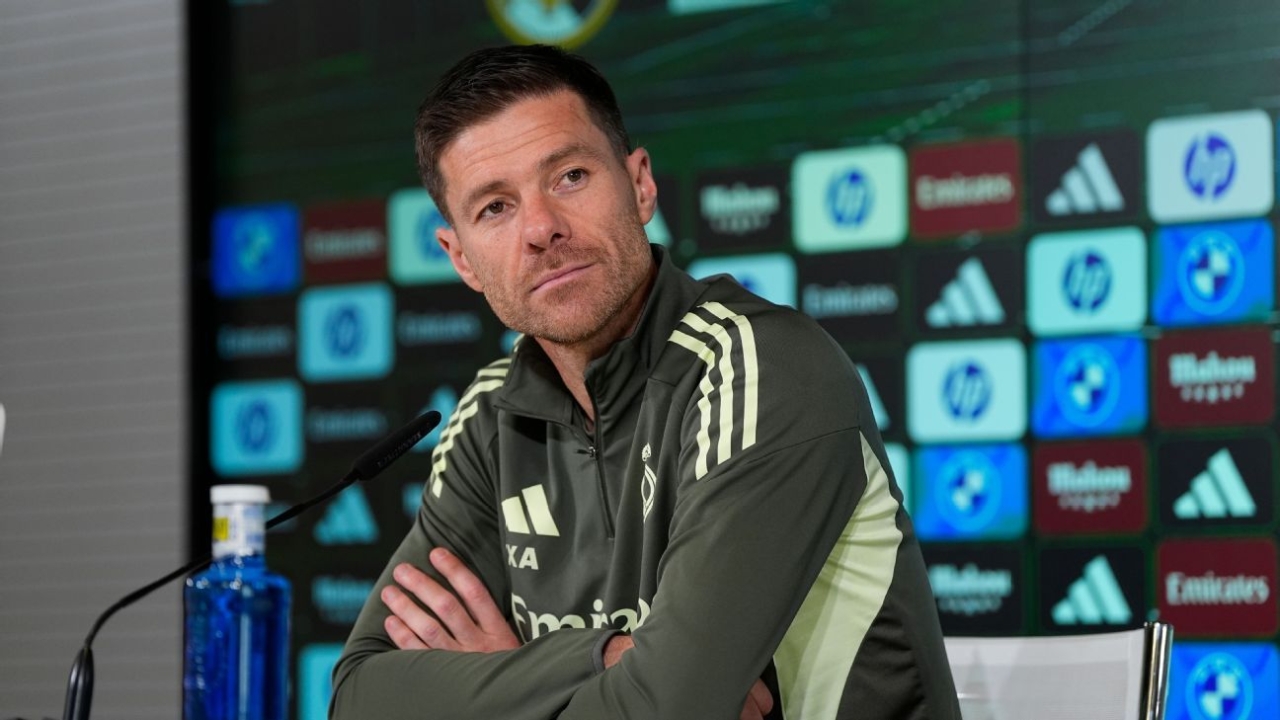 Xabi Alonso: Madrid dressing room 'solid' despite rift talk 1