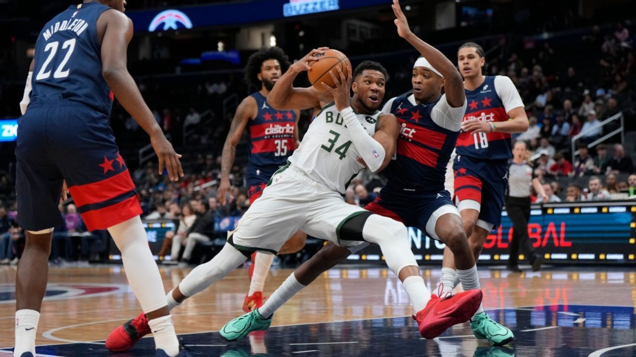 NBA buzz: The latest live updates, trades and intel from around the league 1