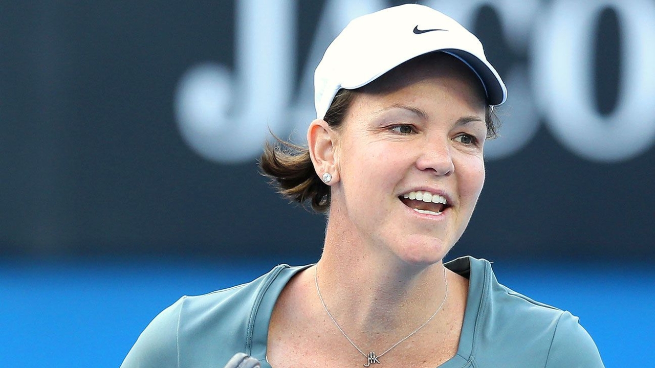 Lindsay Davenport re-signs as captain for Billie Jean King Cup 1