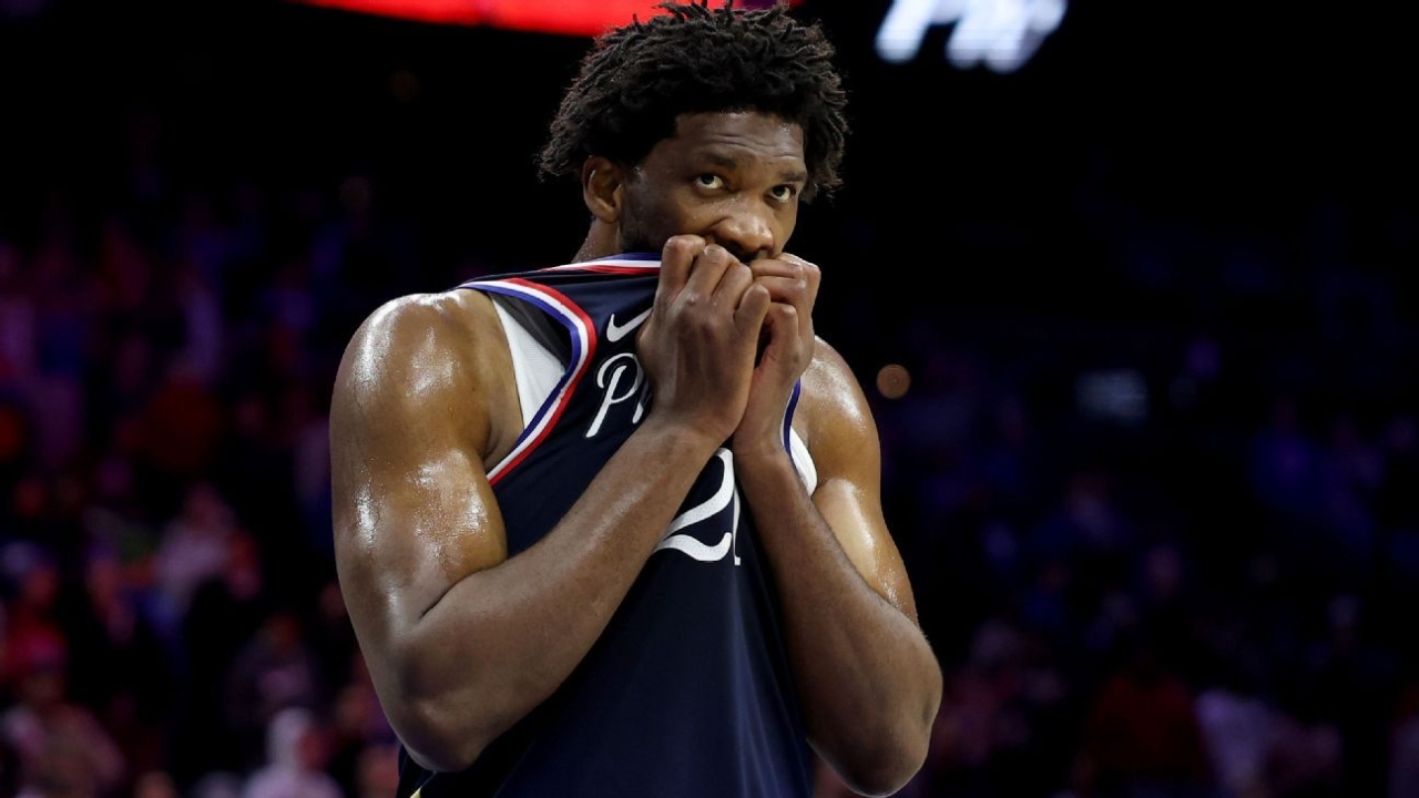 76ers welcome back Joel Embiid, lose chaotic game to Hawks in 2OT 1