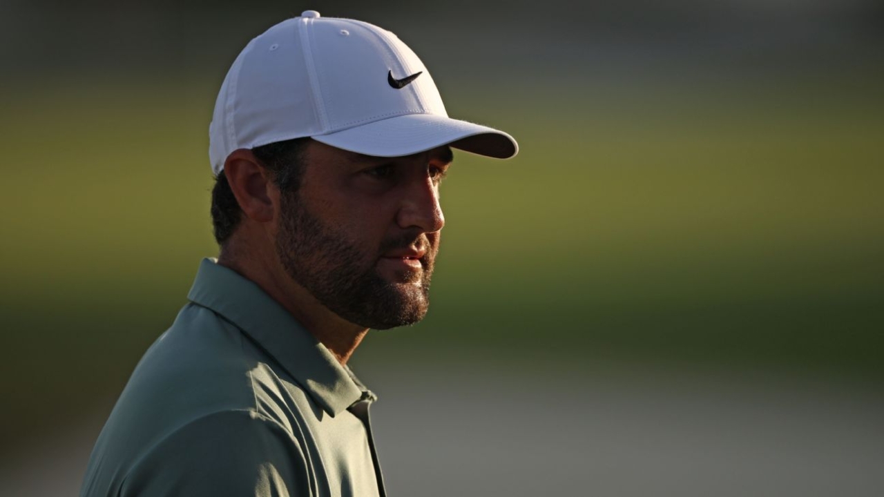 Scottie Scheffler shares Hero World Challenge lead in return 1