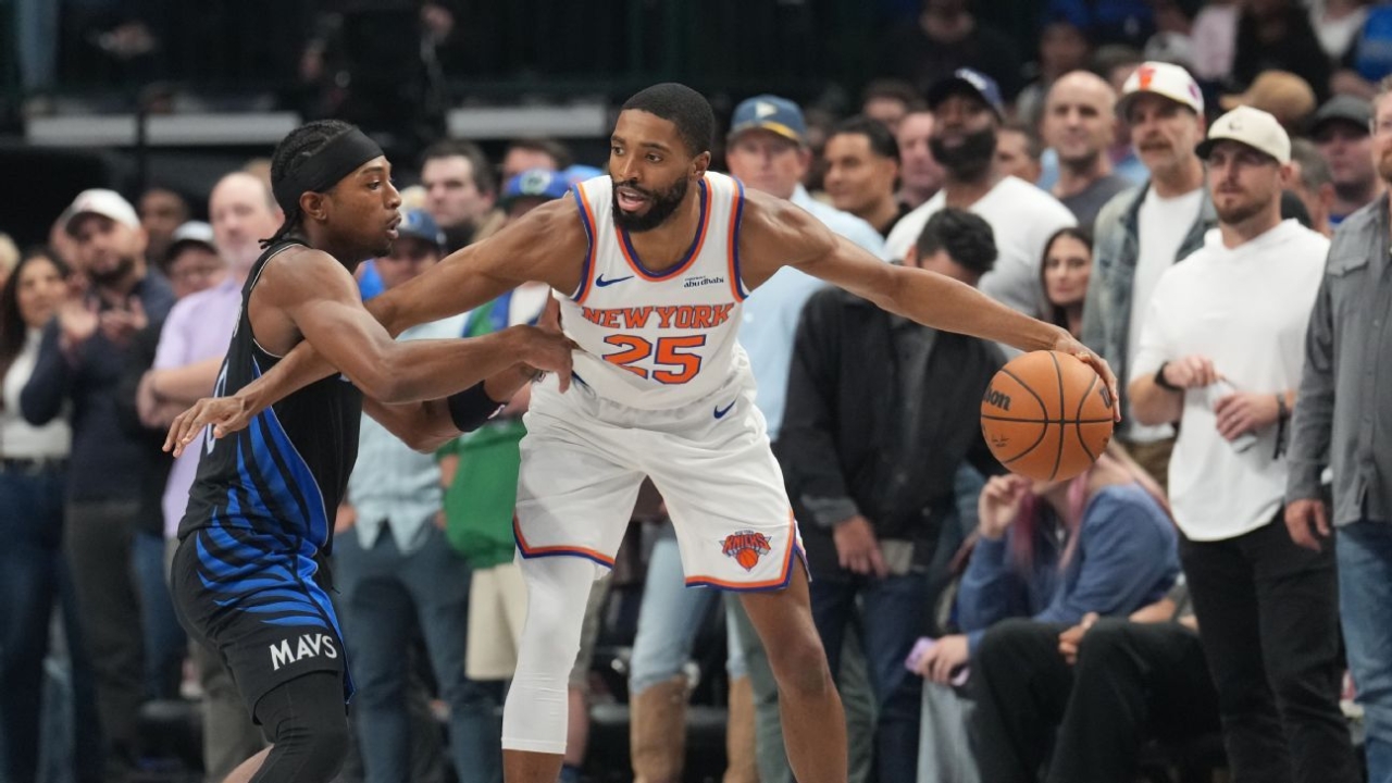 Don't be surprised if ... Hart, Bridges are among top 25 players this season 1