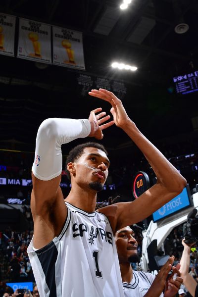 NBA 25 under 25: Ranking Wemby, Flagg, Cade and the next wave 27