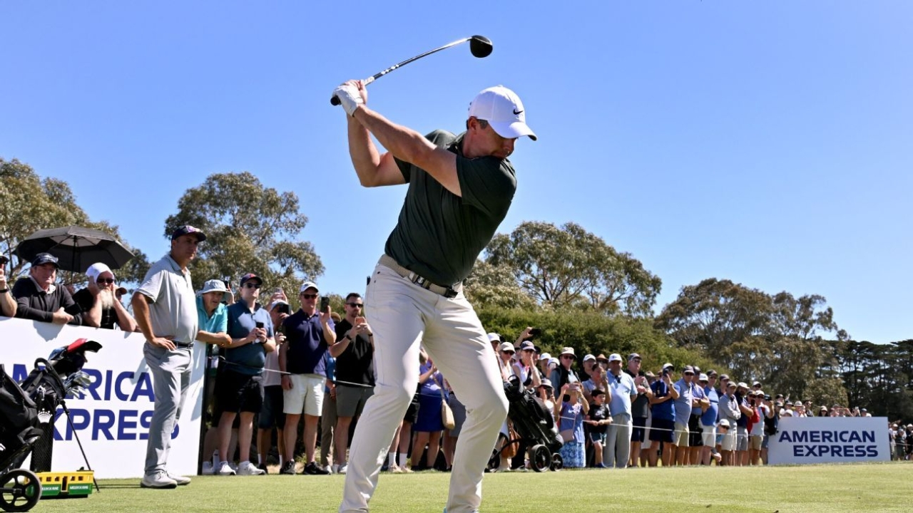 'Not the best course in Melbourne': Rory McIlroy sets cat among birdies at Royal Melbourne 1