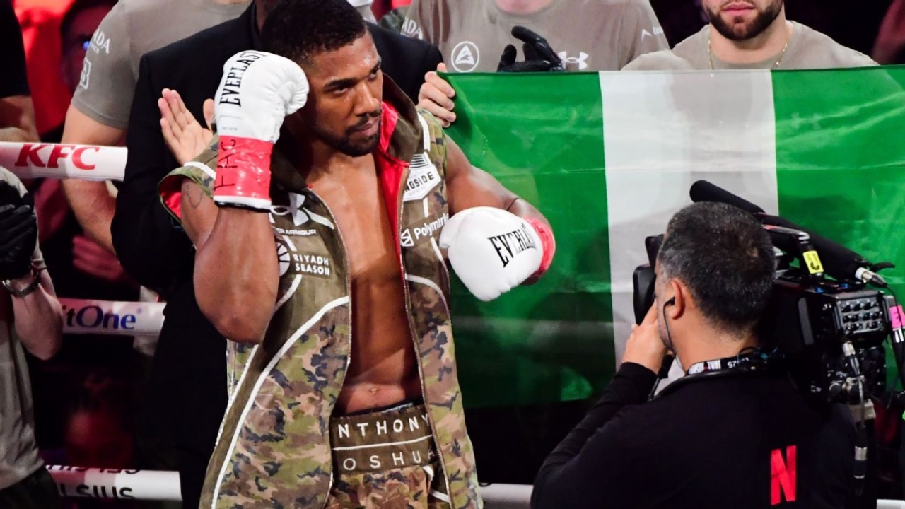 AFCON - Super Eagles players send 'strength' to boxer Anthony Joshua after fatal crash in Nigeria 1