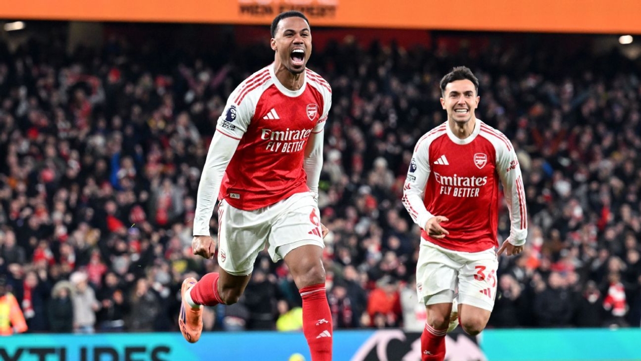 Arsenal can dare to dream again after win vs. Aston Villa 1