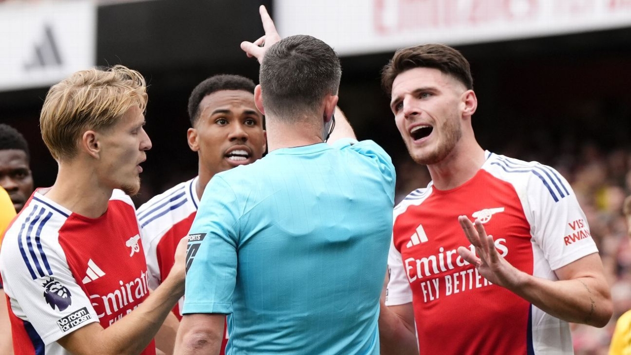 Arsenal vs. Brighton: Mikel Arteta 'hacked off' by Declan Rice's red card 1