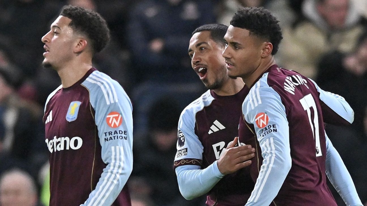 Aston Villa 'not really' in title fight despite Chelsea win - Unai Emery 1