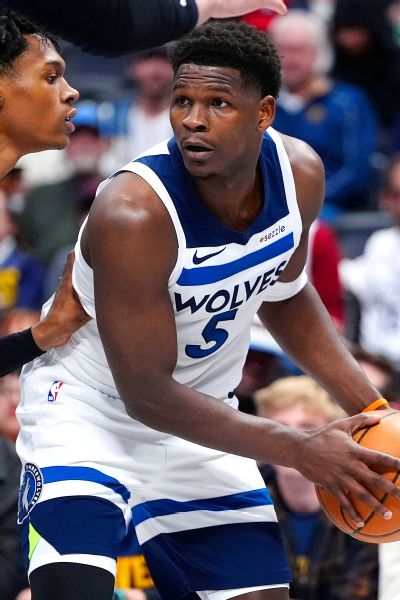 The 2025 Golden Basketball: Which NBA star had the best year? 5