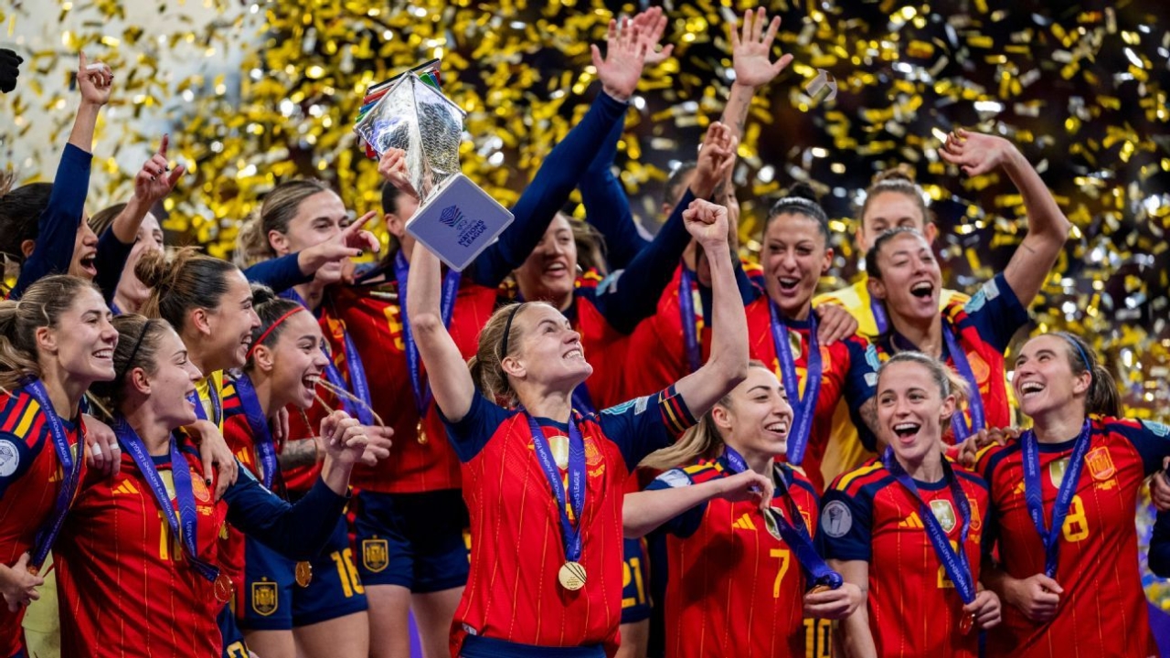 Even without Bonmatí, Spain still show why they're best in the world 1