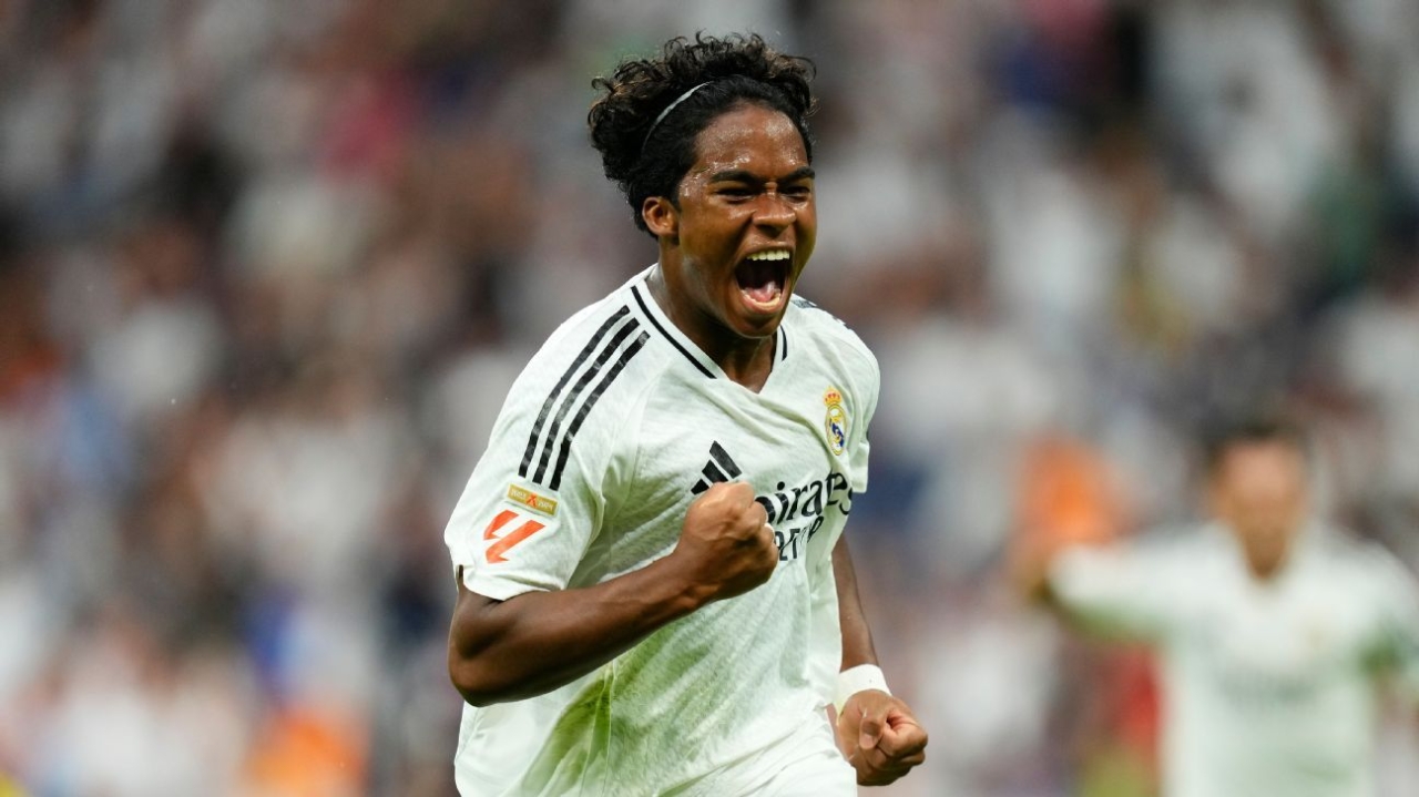 Real Madrid's Endrick completes loan move to Lyon 1