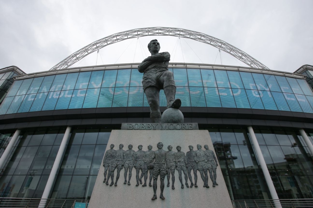 Soccer statues: Messi, Ronaldo, Beckham among best and worst tributes 11