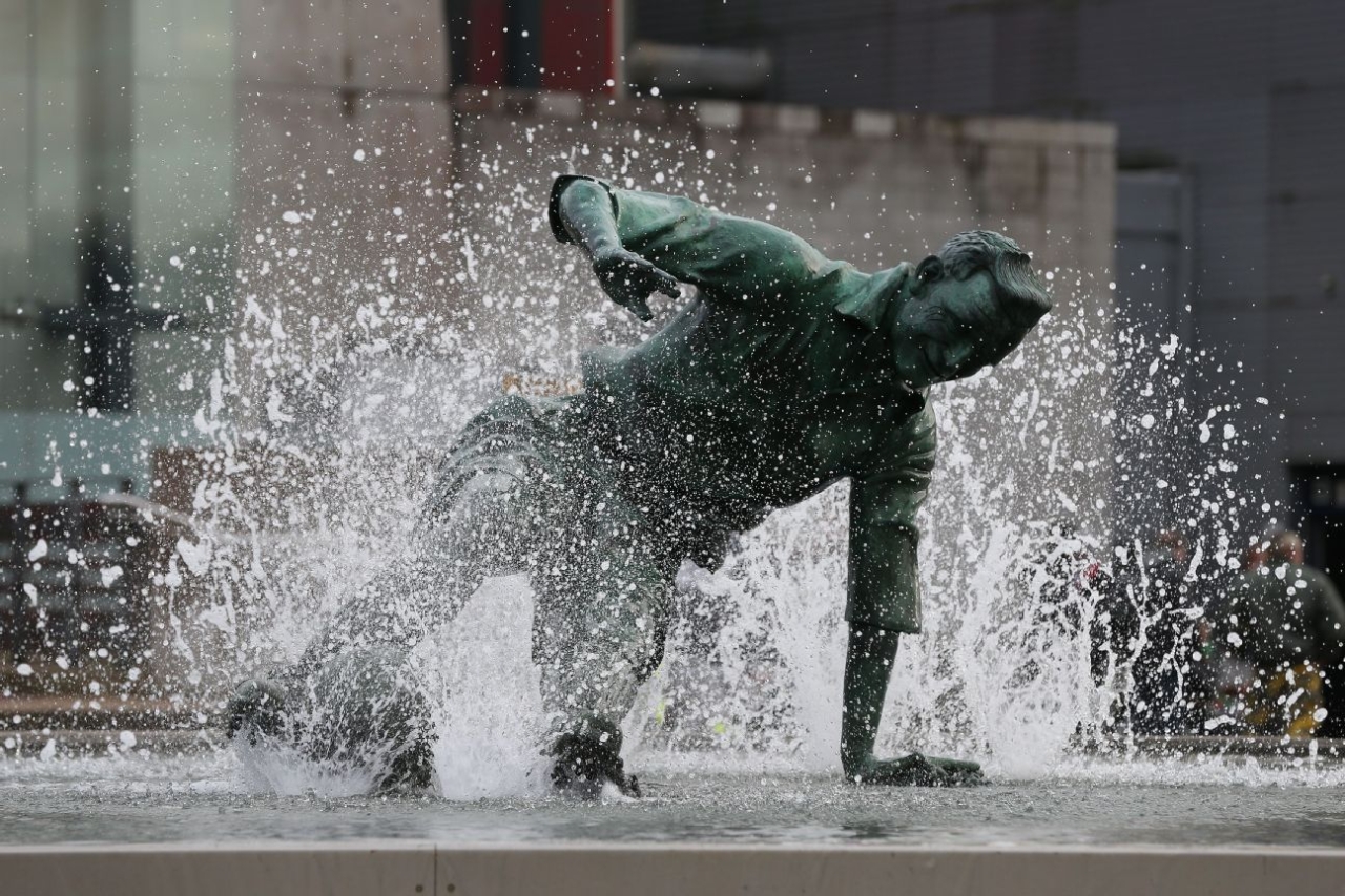 Soccer statues: Messi, Ronaldo, Beckham among best and worst tributes 13