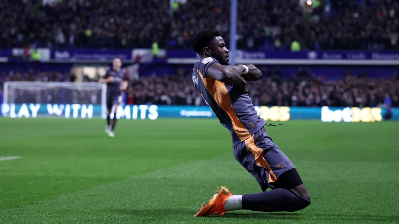 USMNT's Agyemang scores 2 in Derby County win over Wednesday 1