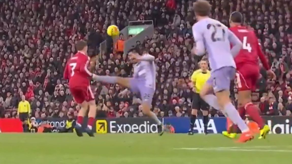 VAR Review: Should Arsenal, Liverpool have faced 10 men? 3