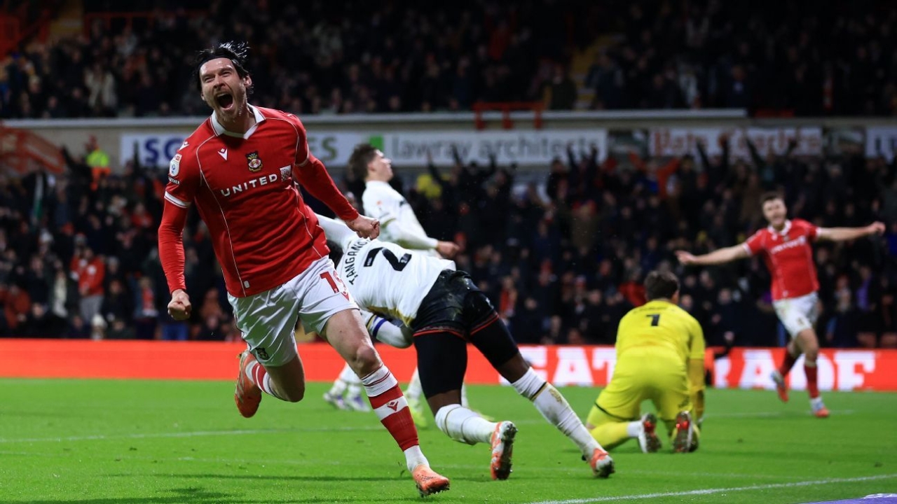 Wrexham's Kieffer Moore delighted with double vs. former club Sheffield United 1