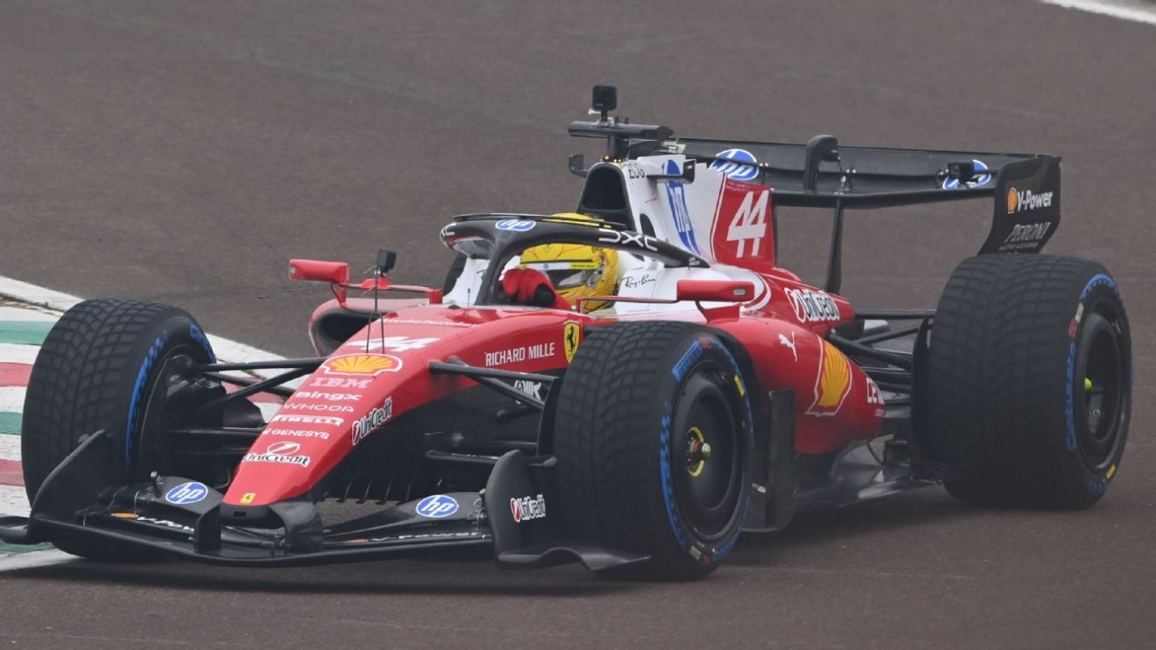 Lewis Hamilton finishes initial laps of F1 2026 as Ferrari refutes claims of a malfunction. 1